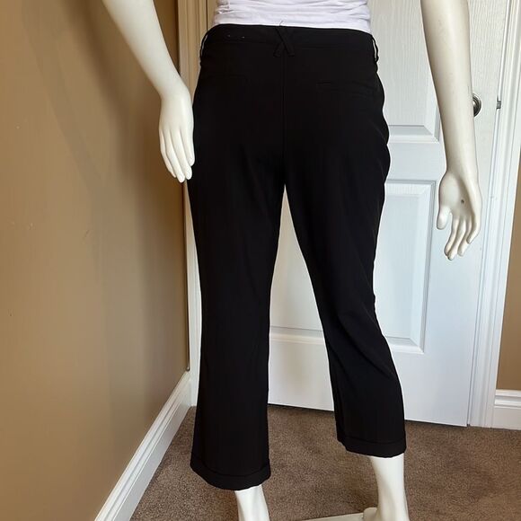Rick’s black capris/ Size 12 - Picture 7 of 10